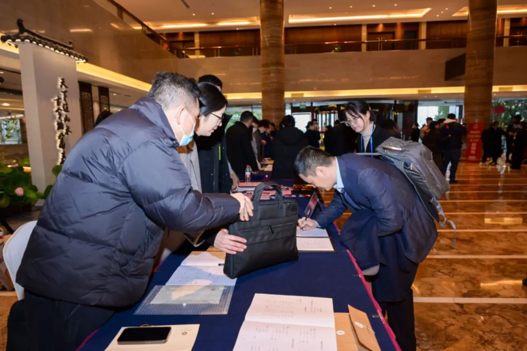 640-(2).png 640-(2).png